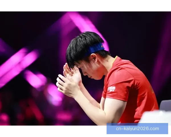 王楚钦累倒双手撑地感言观众托举自己全力拼搏再度冲击荣耀